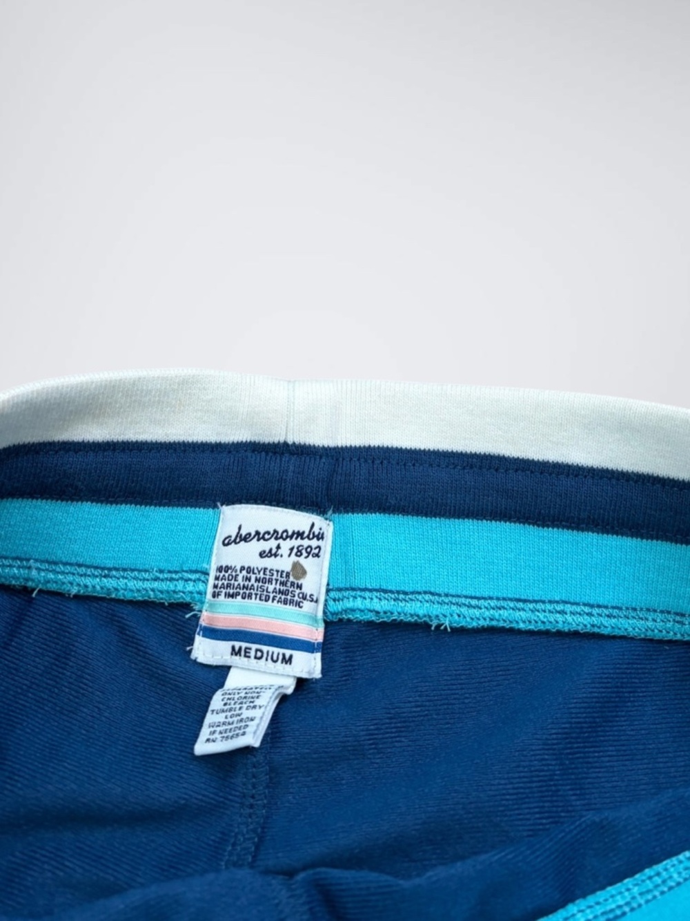 VTG Y2K Abercrombie & Fitch Blue Ultra Low Rise Capris Pants - Picture 3 of 4
